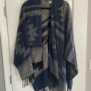 NWT BOHO PLUS SIZE SHAWL